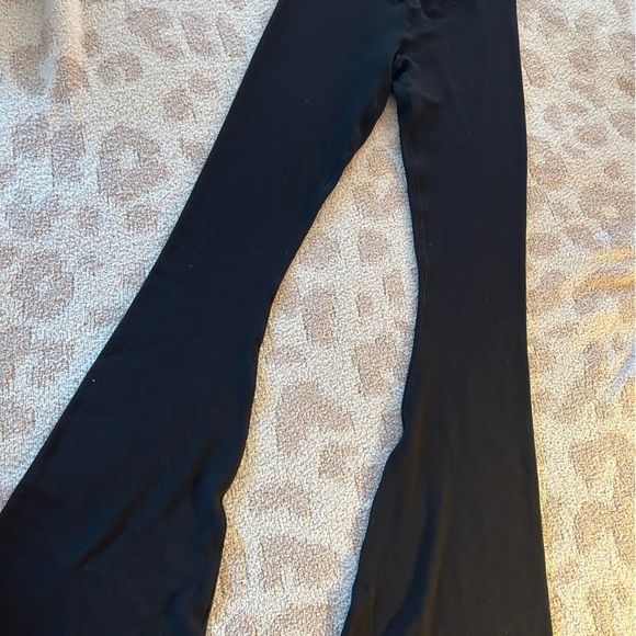 OFFLINE By Aerie Real Me Waffle High Waisted Ruched Flare Legging - Picture 3 of 5